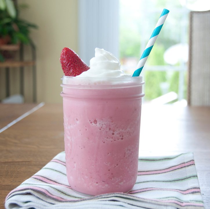 Iced Strawberry Blend